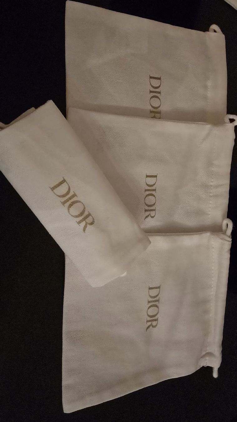 Dior Borse da donna: Dior Dustbags klein – Nuovo (secondo la descrizione) da wallisellen venduto da funkelsternchen5