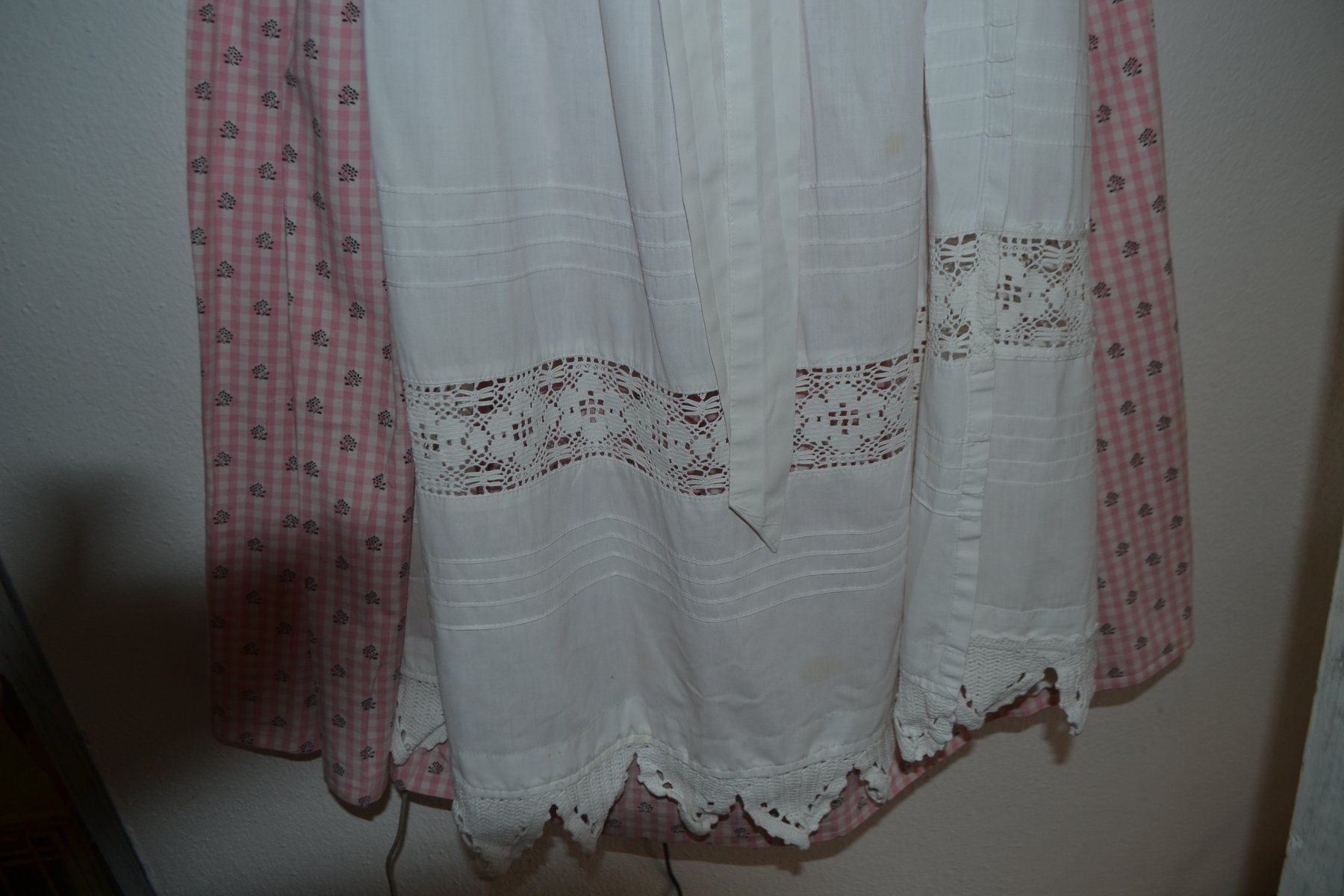 Vestiti: Dirndl Rosa Gr. 38 Baumwolle – Usato da Laupen ZH venduto da chefdom 4