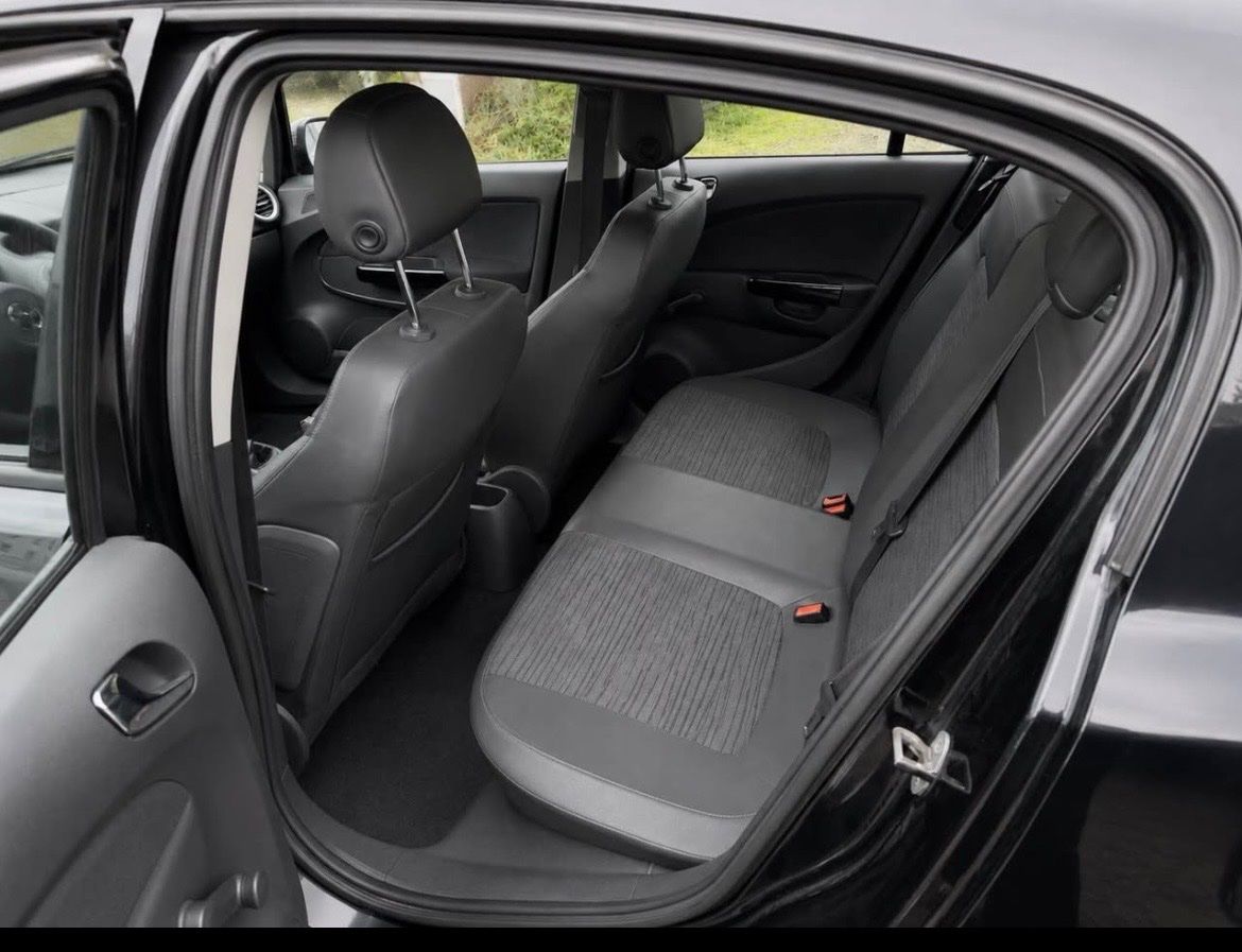Opel Autos: Opel Corsa 5-porte nera – D'occasion à Viganello par dar_9jwr 3