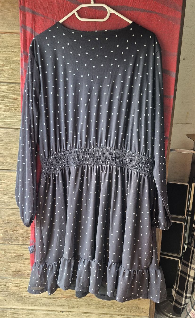 Vestiti: Damenkleid – Nuovo (secondo la descrizione) da Wislikofen venduto da Ana.Gomes 3