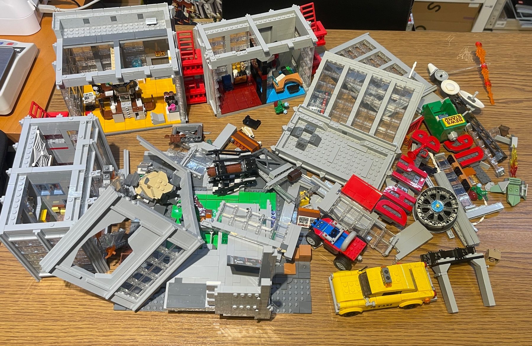 Lego Jeux de construction: Lego Super Heroes 76178 - Daily Bugle Used – D'occasion à Siglistorf par SwissBrickStore 1