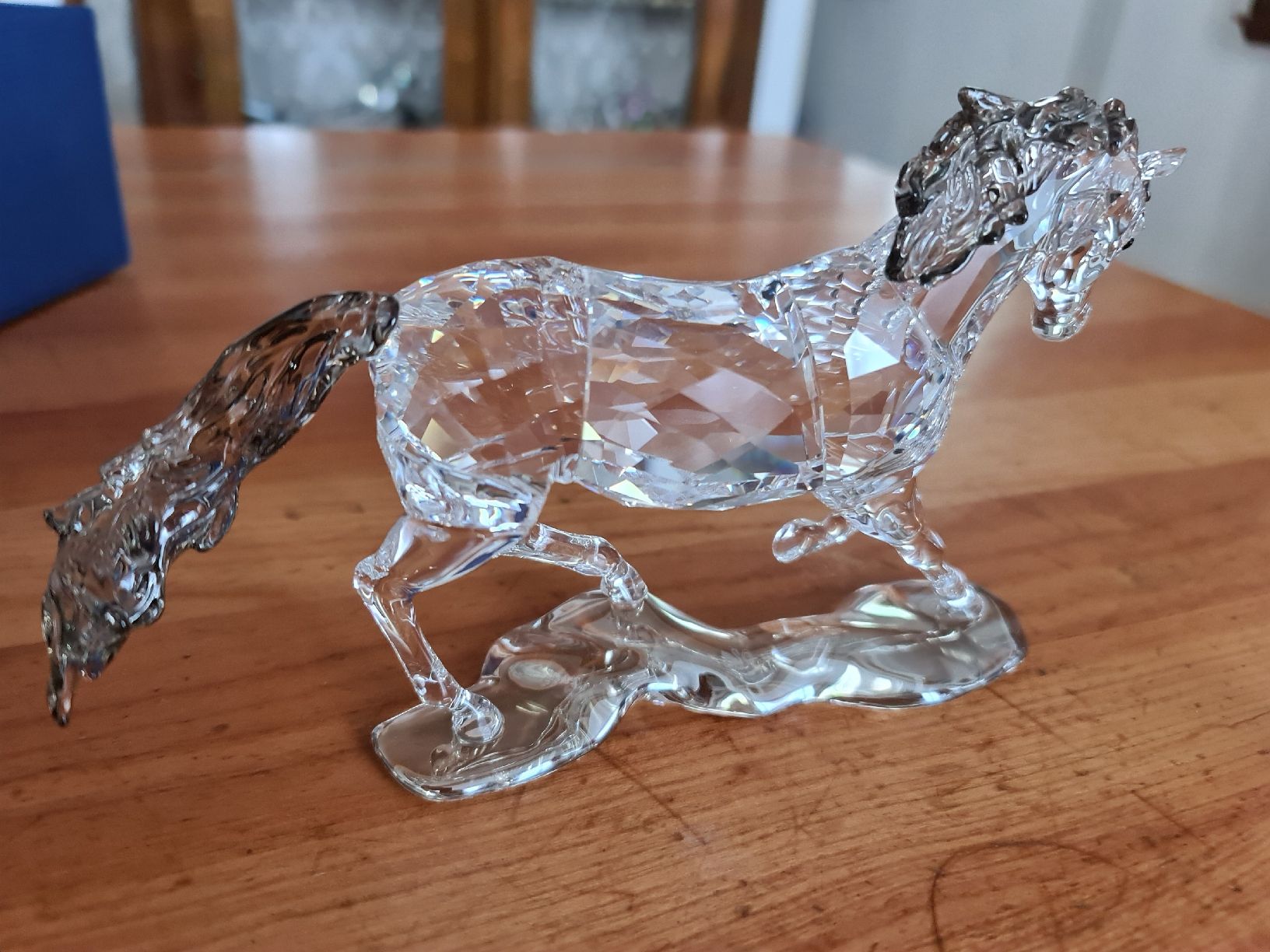 Swarovski Statuette: Swarovski Figur SCS Esperanza Stute Originalverpackt – Usato da henau venduto da Rockj 1