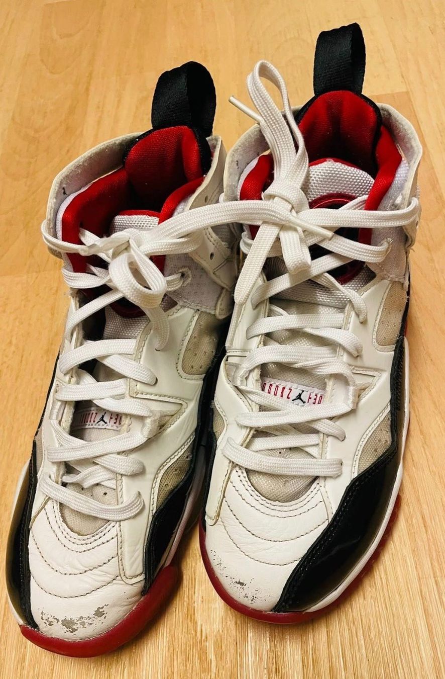 Jordan Scarpe per ragazzi: Turnschuhe (Jordan) – Usato da Hittnau venduto da pianokeller 2
