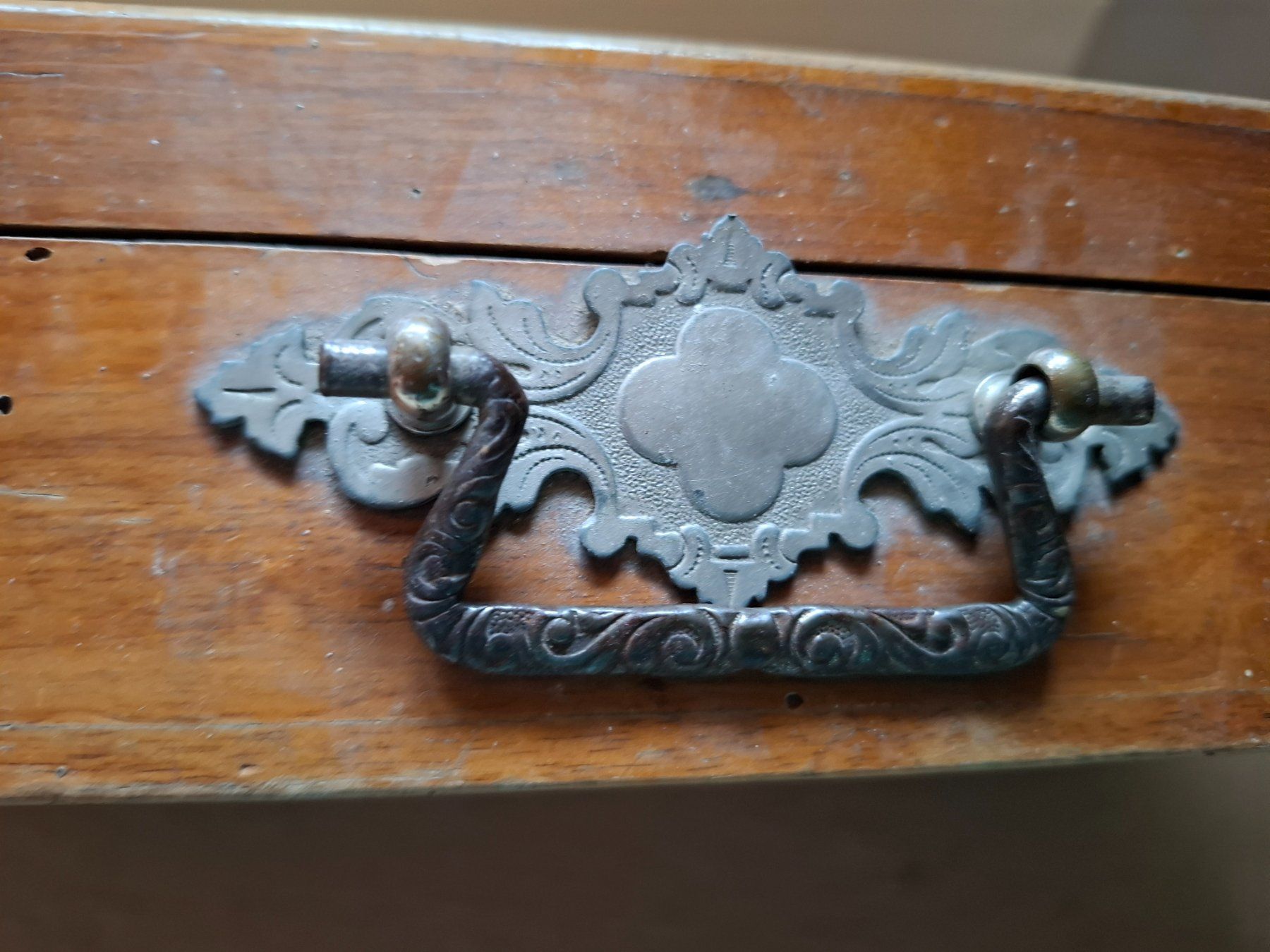 Strumenti musicali: Antike Zither – Usato da Münchwilen TG venduto da Pfuepfli8 2