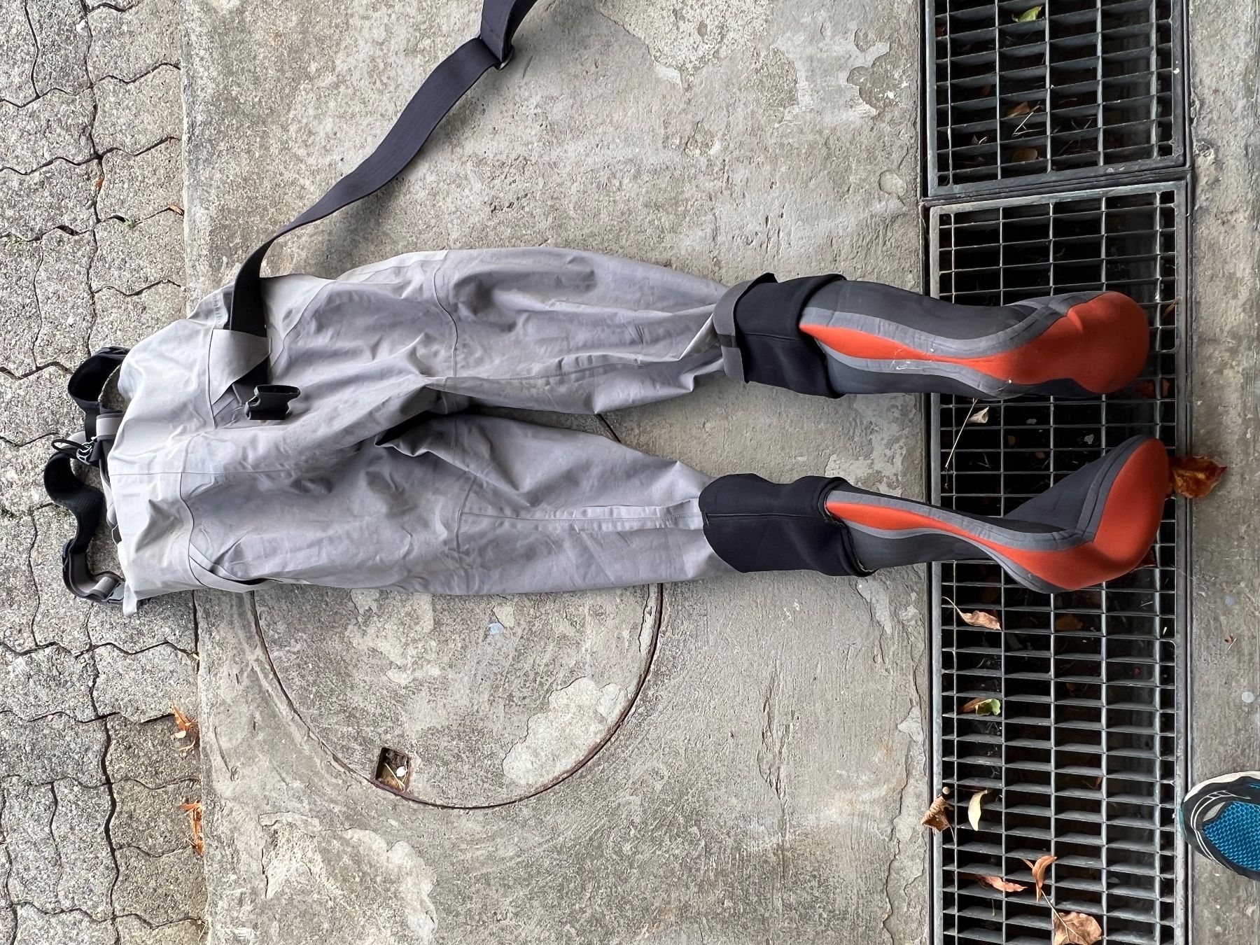 Simms Pantalons: Waders G4 de SIMMS – D'occasion à Villars-sur-Glâne par jat_s99z 1