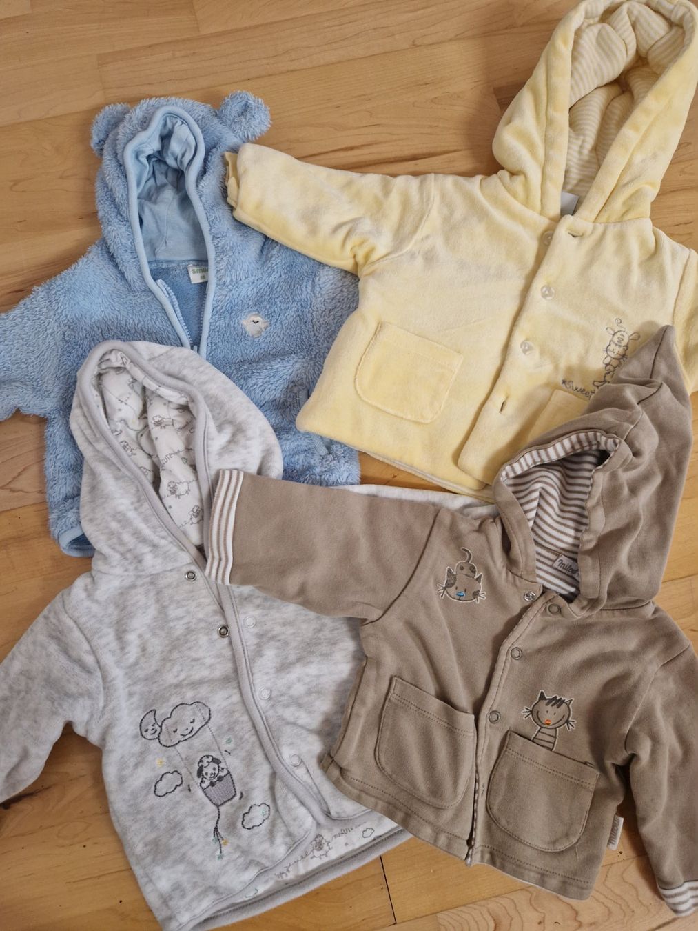 Lotti & Set di vestiti: Kleiderpaket Grösse 50/56 – Usato da Niederneunforn venduto da cigu87 3