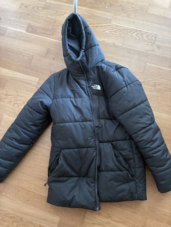 The North Face Winterjacke schwarz Grösse M gebraucht