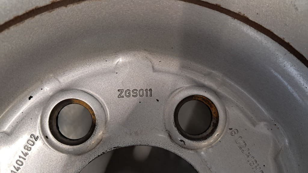 Mercedes-Benz Cerchioni: Felgensatz Mercedes-Benz Sprinter – Usato da Alpnach-Dorf venduto da Hess-Automobile 2