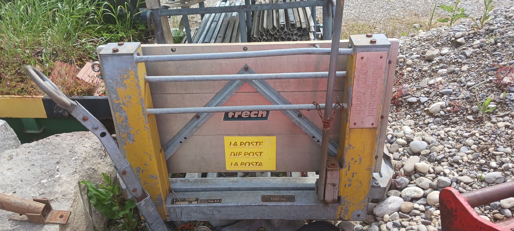 Rimorchi: Post Anhenger zum anheben – Usato da Thalheim AG venduto da Spez-bau