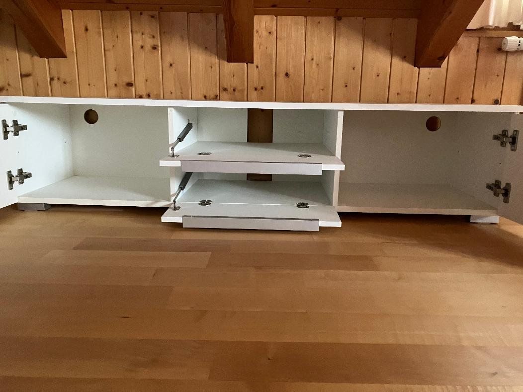 Mobili TV: Fernsehmöbel oder niederes Sideboard – Usato da Rombach venduto da edi_9j9c 1