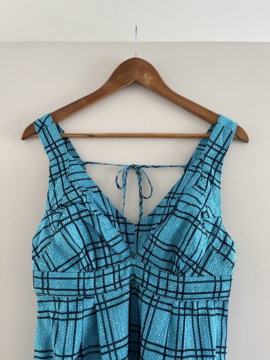 Kleider: Sommerkleid (One size) – Gebraucht aus Zürich von Mel_Meli