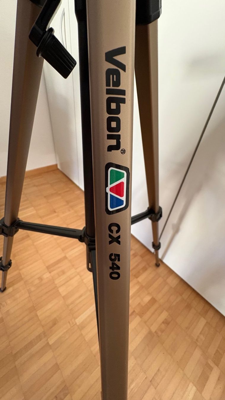 Velbon Stative & Stativköpfe: Stativ Velbon CX 540 mit Tasche – Gebraucht aus Stans von riduca 1