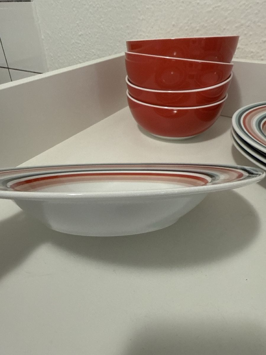 Geschirrsets: Geschirrset 16-Teilig – Gebraucht aus Winterthur von vic_d5t9 6