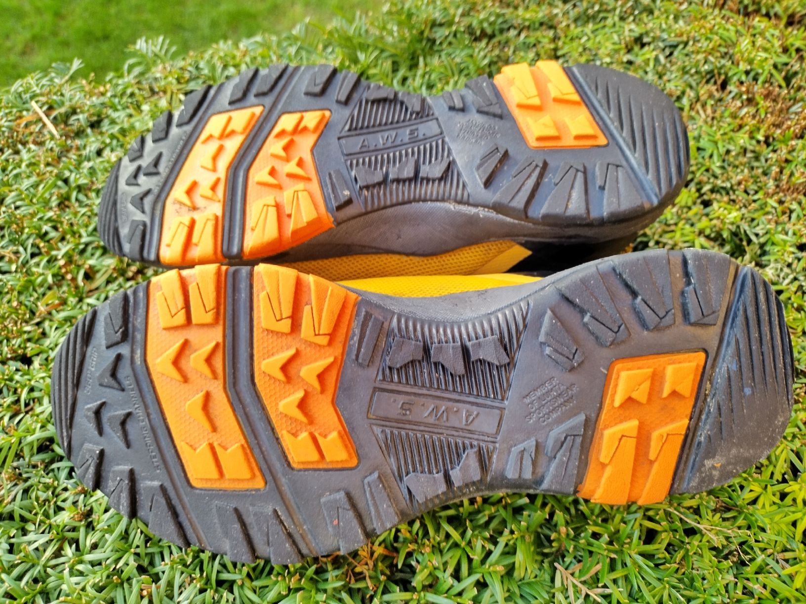 Herrenschuhe: Icepeak Outdoor Schuhe Gr. 38 – Gebraucht aus Therwil von Twista11 1
