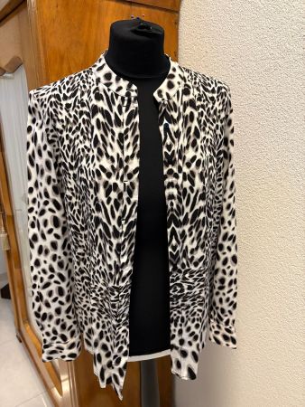 Bluse Leopard, mit Knöpfen 38