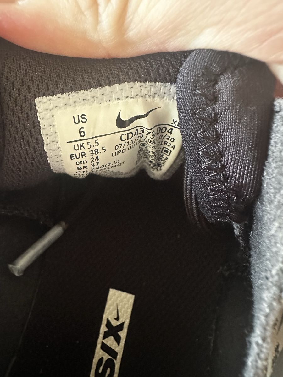Nike Chaussures hommes: Baskets Nike React Vision D/MS/X noir taille 38.5 – D'occasion à Châtelaine par Alexandra.jankowski 5