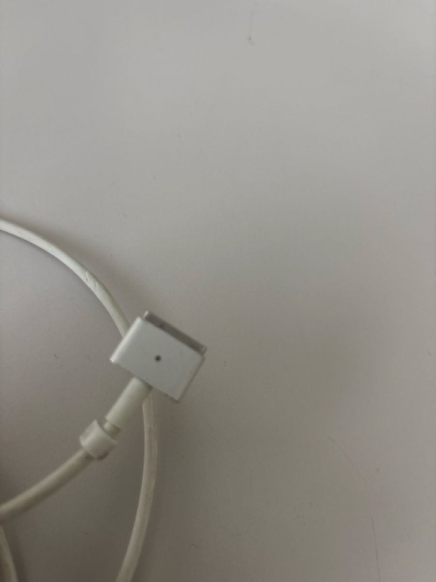 Apple Ladegerät: Apple Netzteil MagSafe 2 85W Macbook – Gebraucht aus Haldenstein von Alexa.R 1