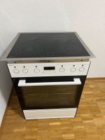 Backofen +Glaskeramik von Electrolux.