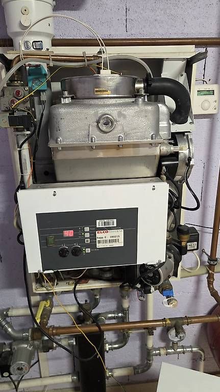 Radiatori: Chaudière à gaz – Usato da St-Livres venduto da YP_suter 2