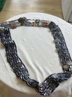 Sammler-Gürtel mit vielen Pins & Abzeichen, Rarität, (I)