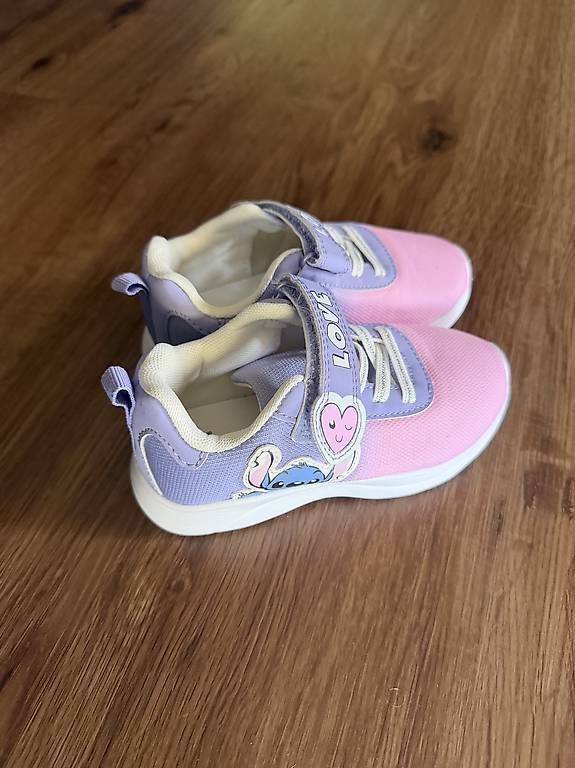 Schuhe für Mädchen: Kinder Turnschuh leicht mit Stitch – Gebraucht aus Stüsslingen von 8-Sunny-8 1