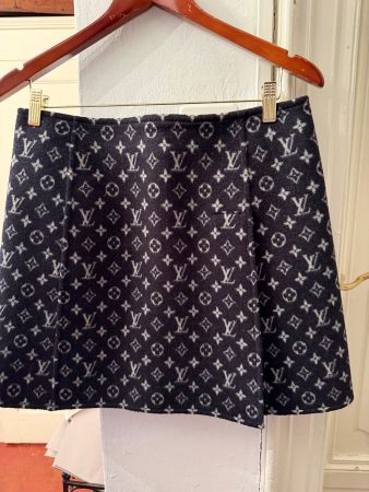 Louis Vuitton gonna logo originale
