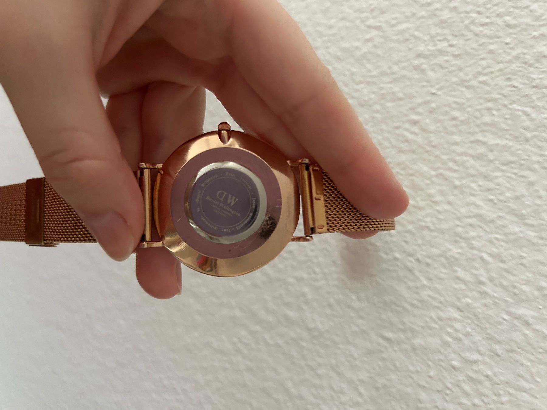 Daniel Wellington Uhren: Daniel Wellington Uhr Gold – Gebraucht aus Uzwil von gab_2kx8 5