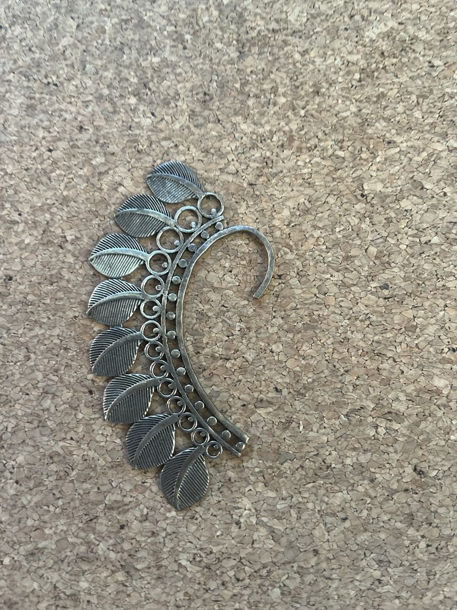 Ohrringe & -stecker: Boho Ear Cuff Ohrschmuck Blatt silberfarben – Gebraucht aus Zuchwil von MLV92 2