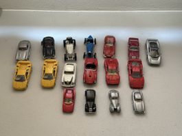Bburago Modellauto-Sammlung – 17 Modelle 