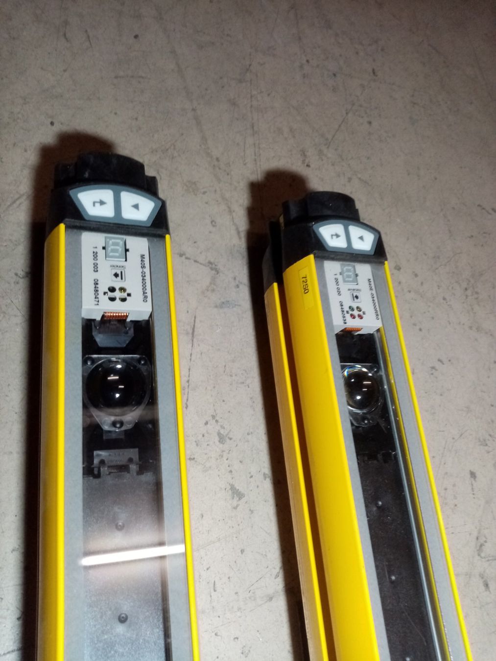 Componenti elettronici: Sécurité machine CNC – Usato da vevey venduto da davechop 2