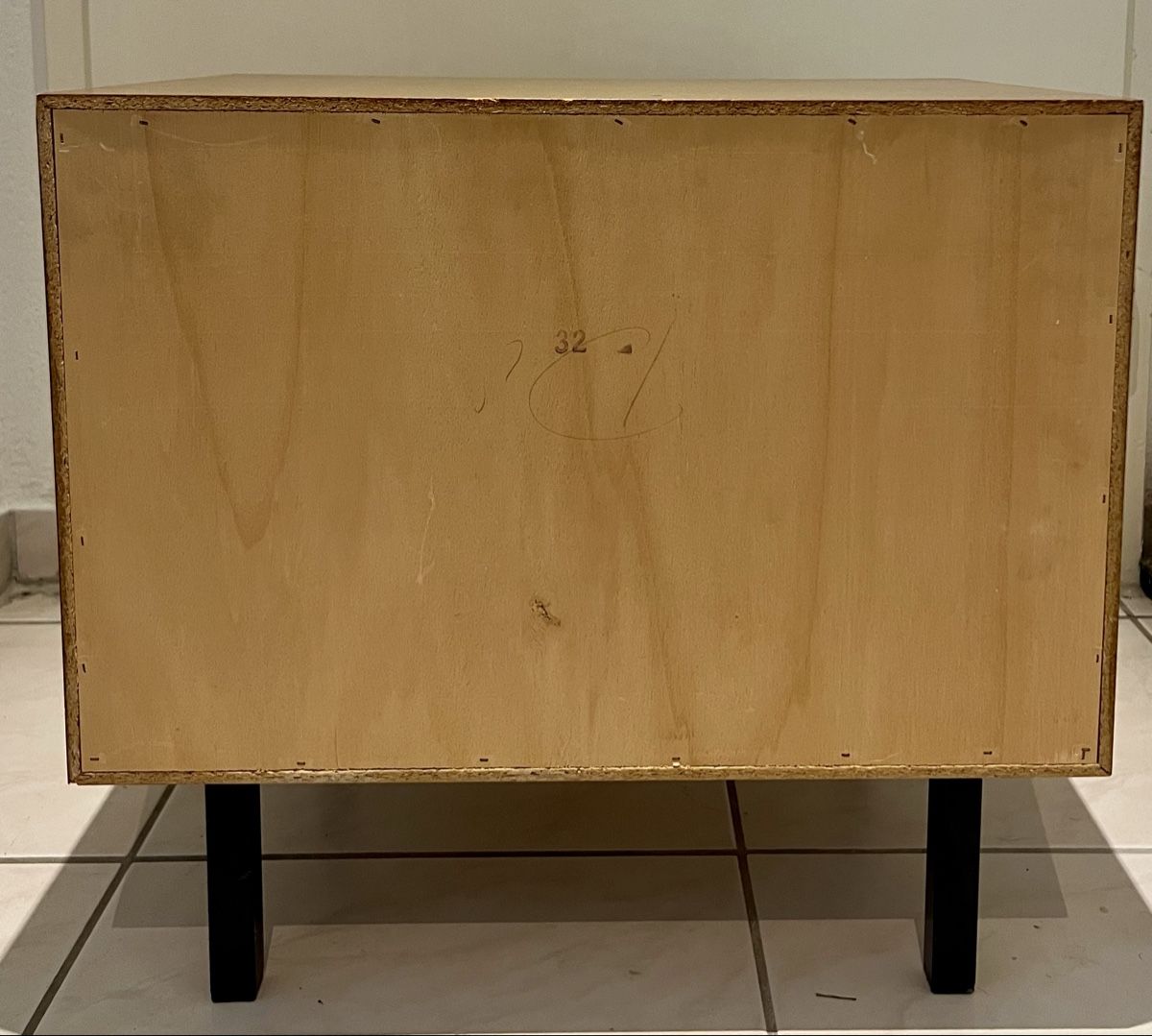 Cassettiere: Mid-Century Modern Kommode 2 Schubladen  – Usato da Hunzenschwil venduto da Madachica 7