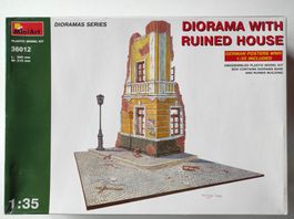 Diorama mit Hausruine, Bausatz von Miniart 1/35, Fabrikneu