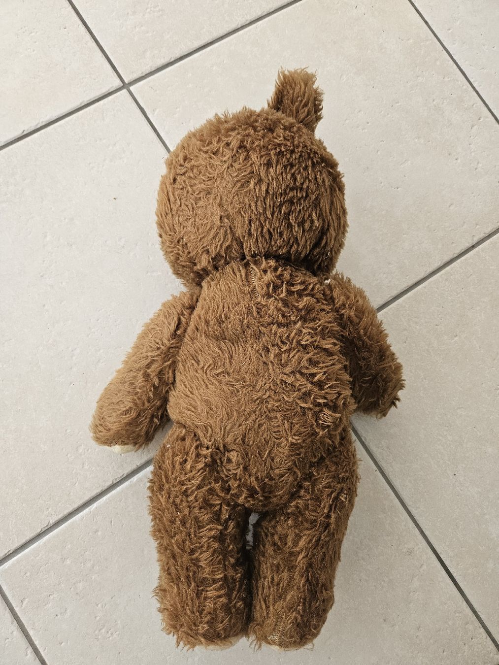 Jouets: alter grosser Bär – D'occasion à Haslen GL par Sandra40 3