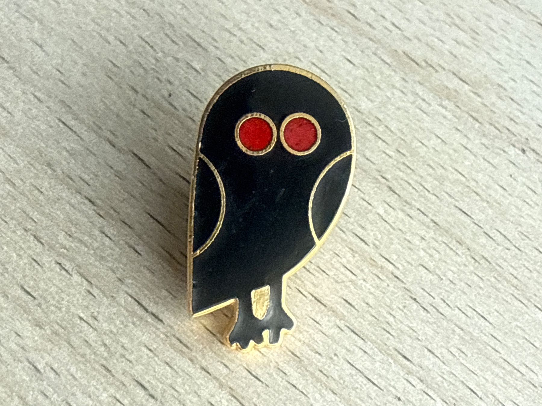 Plaketten & Abzeichen: Pin Eule – Gebraucht aus Glattbrugg von Schweigmatt