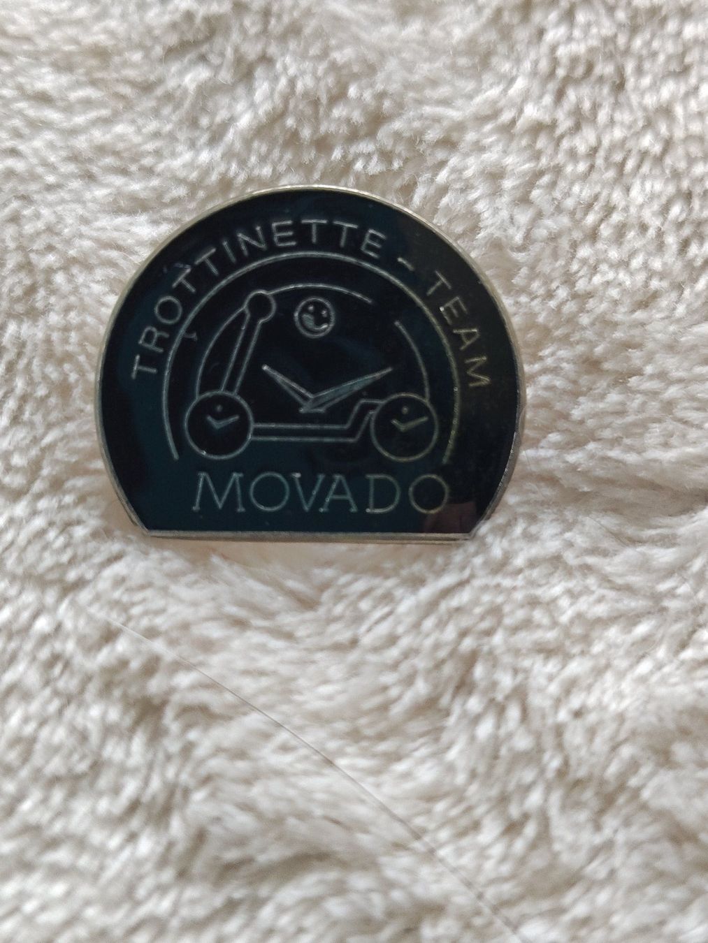 Placchette & Badge: Pin's trottinette team – Usato da Plagne venduto da gigi204