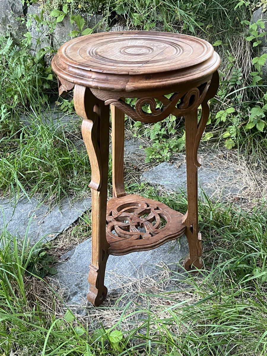 Altro per la casa: Jugendstil Blumenständer Blumentisch antik um 1900 – Usato da Wiesenberg venduto da swissantik 1