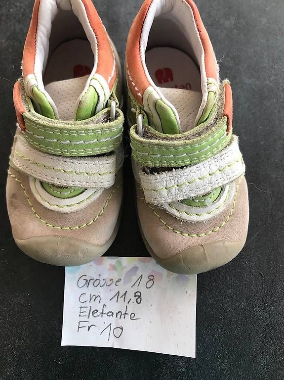 Schuhe für Jungen: Lederschuhe Gr.18, Elefanten – Gebraucht aus Stettlen von pie_8sys