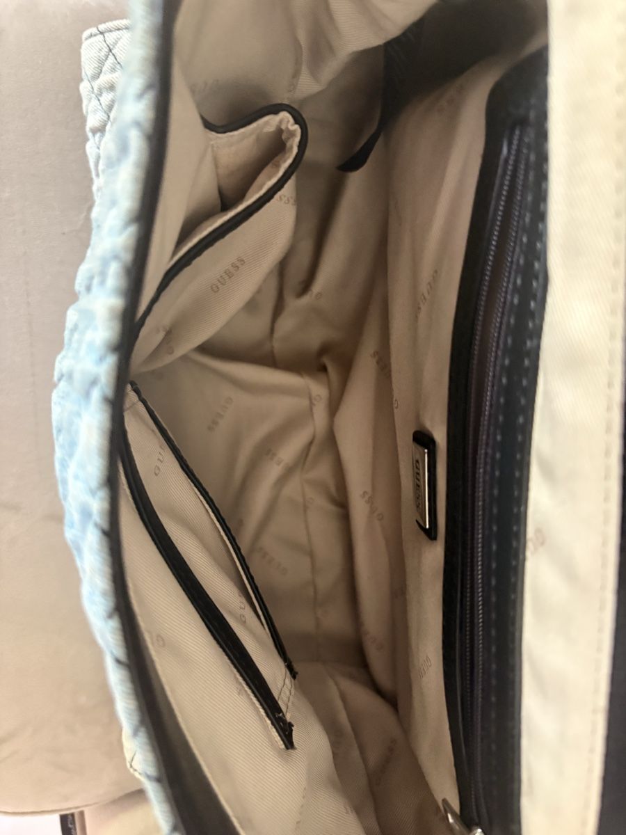 Guess Sacs: Original Tasche Guess gesteppt hellblau – D'occasion à Unterengstringen par nik_865m 3