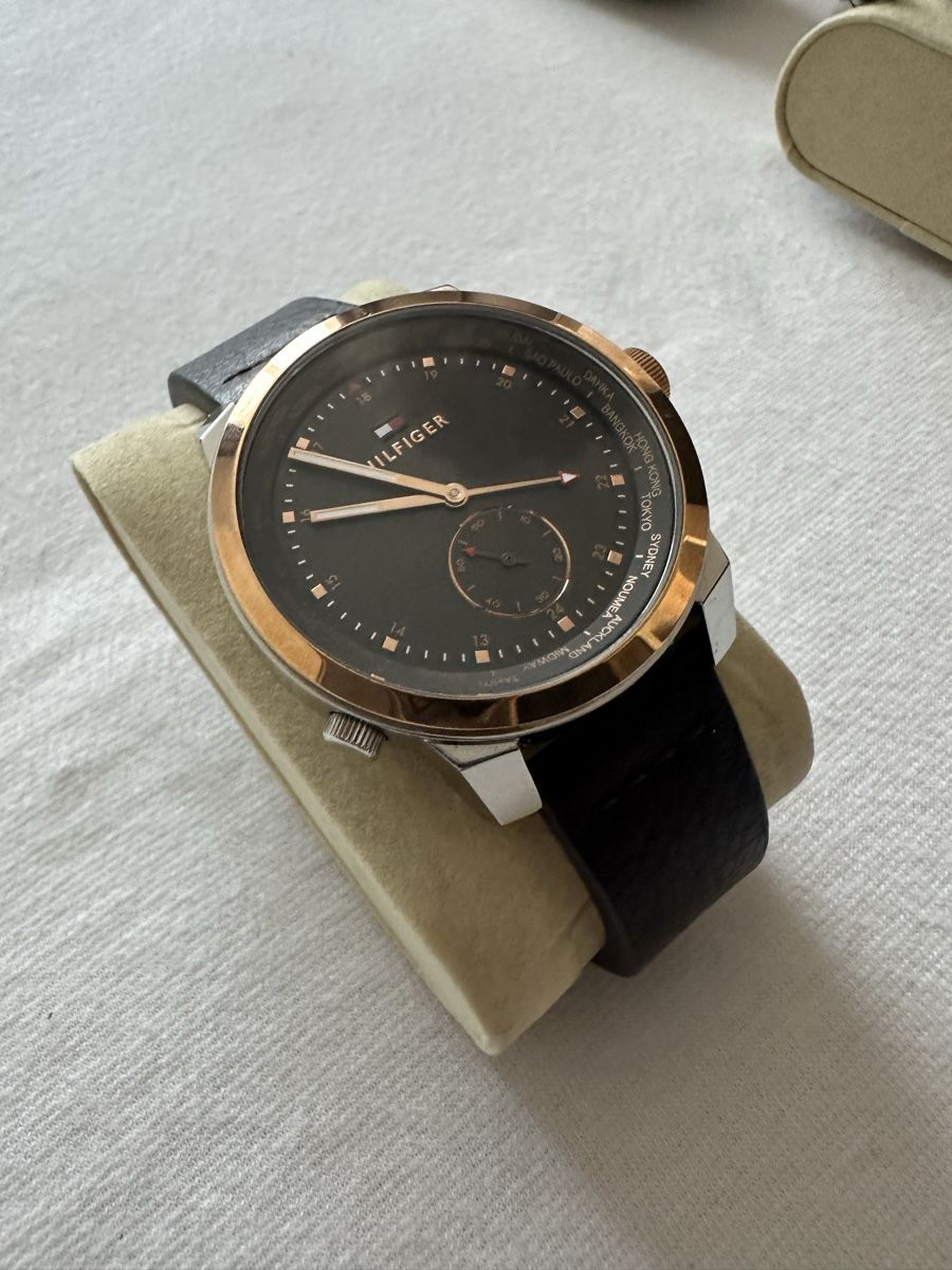 Tommy Hilfiger Orologi: Tommy Hilfiger Uhr Herren – Nuovo (secondo la descrizione) da Bülach venduto da G_o_k_i