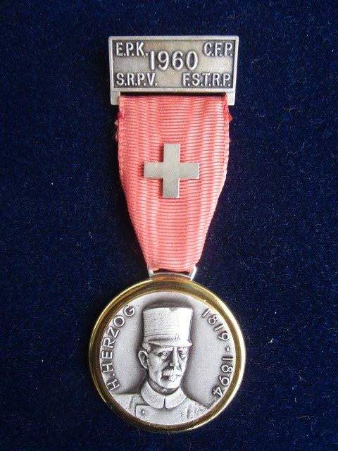 Medaillen: E..P.K. - C-F.P. - S.R-P.V. - F.S.T.R.P. 1966 General Herzog – Neu (gemäss Beschreibung) aus Luzern von Horoskop1