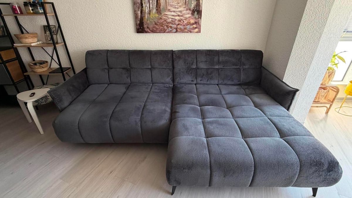 Conforama Divani: Canapé d'angle gris confortabl – Nuovo (secondo la descrizione) da Sion venduto da aud_rx98