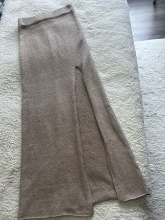 Jupe longue , taille S/36, fendue