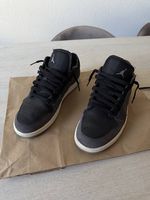 Jordan 1 Low Craft Inside Out noir taille 42  bon état