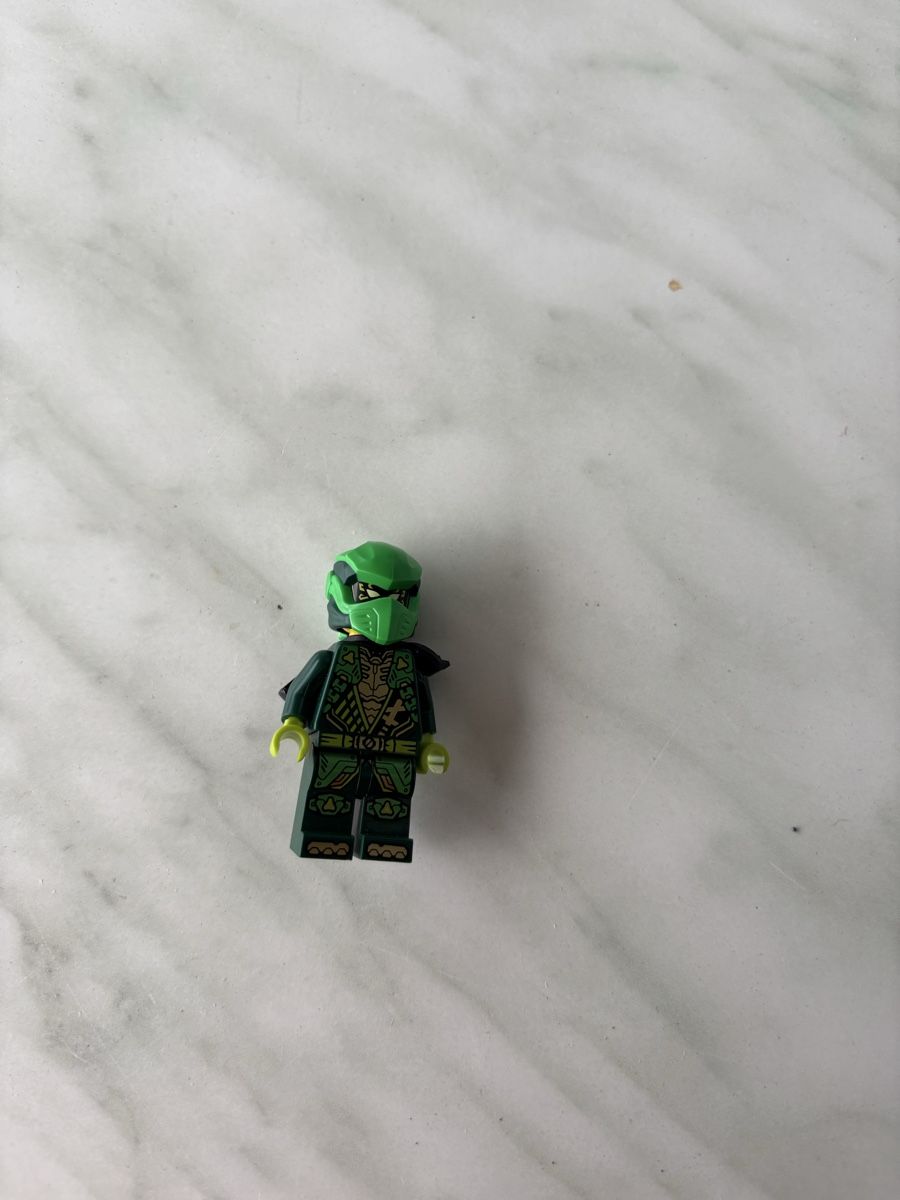 Lego Figurines: Lego Ninjago Lloyd – D'occasion à Nottwil par Roethel 3