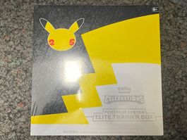 Pokemon Center Celebrations Elite Trainer Box - NEU & OVP!