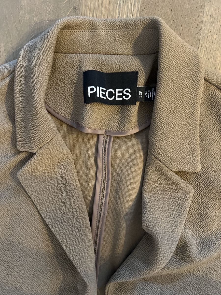 Pieces Cappotti: Pieces Übergangsmantel Gr. S – Nuovo (secondo la descrizione) da Kriens venduto da Krienserin_T 1