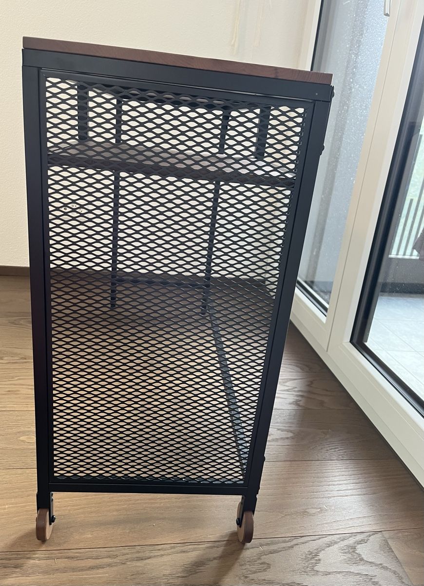 Schreibtische: Bürotisch (klein 100x35.4) – Gebraucht aus Sursee von Tortellini66 1