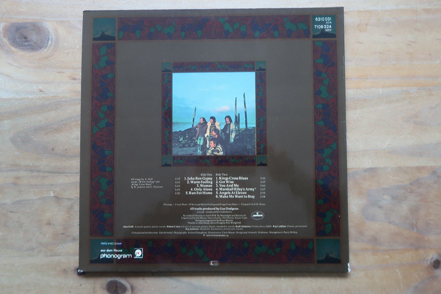 Dischi in vinile: LINDISFARNE - BACK AND FOURTH - VINYL LP – Usato da Basel venduto da Patiscat 1
