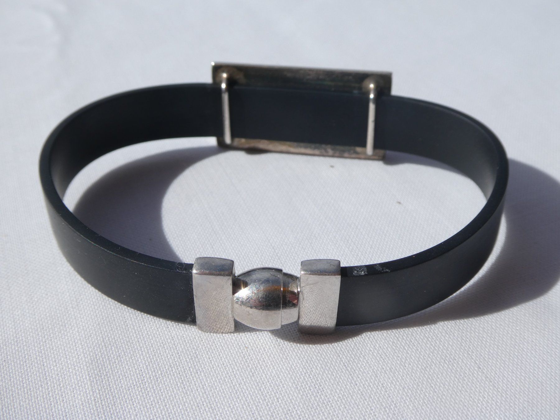 Bracciali & Braccialetti: Armband mit Schmuck‑Element in Bernsteinoptik (Kunstharz) – Usato da Gattikon venduto da kaandooh 4