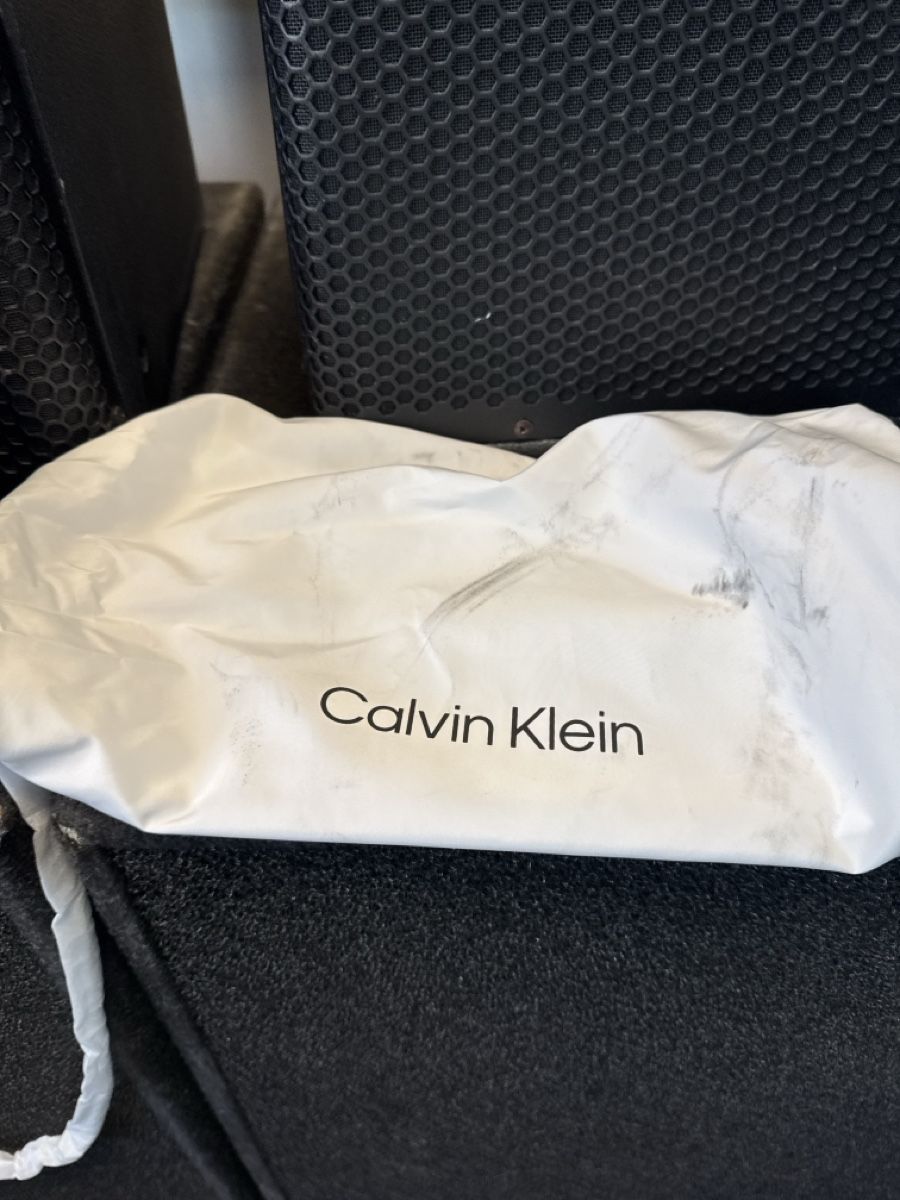 Calvin Klein Taschen für Damen: Hand Bag – Neu (gemäss Beschreibung) aus Zürich von ino_b5qx 1